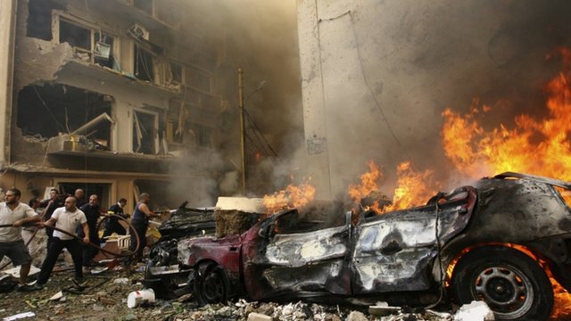 Beyrut kana bulandı, Wissam el Hassan da ölenler arasında 