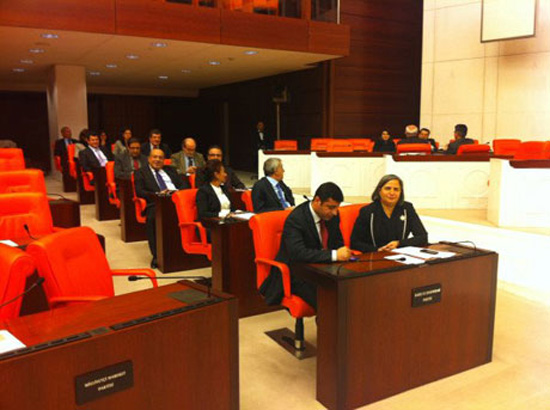 BDP’nin Meclis çatısı altındaki oturma eylemi sona erdi