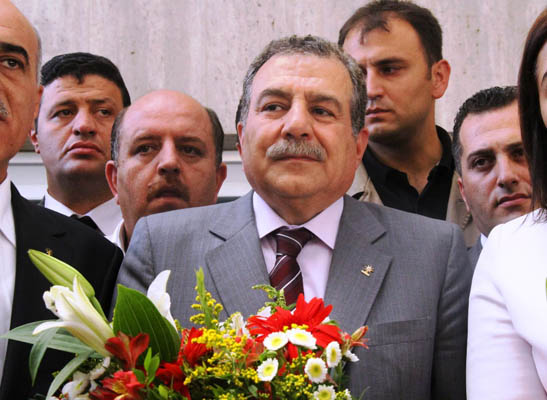 İçişleri Bakanı Muammer Güler'in kariyerinde Dink cinayeti