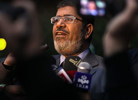 Mursi'den İran'a: ''Filistin ve Suriye halkları özgürlük için mücadele veriyor''