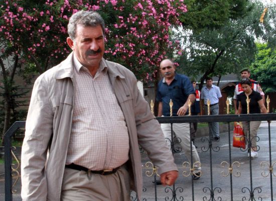 Mehmet Öcalan: Ağabeyim 12 metrekarelik bir çukurda