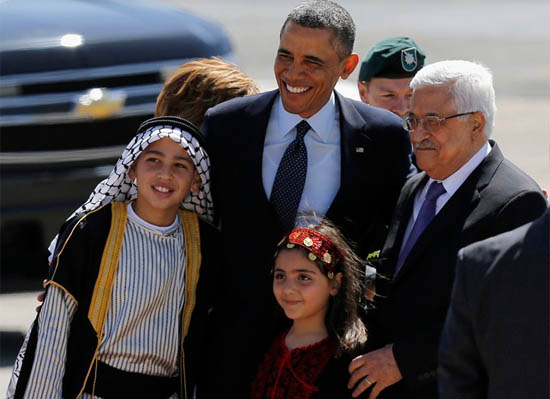 Obama Ramallah'ta Mahmud Abbas ile görüştü