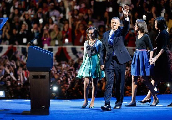 Obama: Demokraside vatandaşın görevi oy vermekle bitmez
