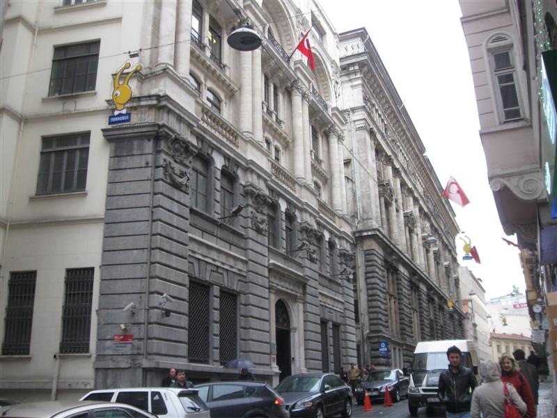 Merkez Bankası Karaköy'deki şubesini Ataşehir'e taşıyacak