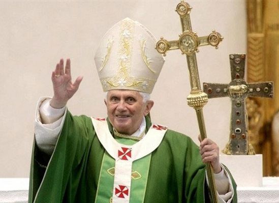 Papa selefi II. Yuhanna Pavlus'a benzemek istemediği için istifa etti