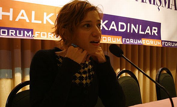 Pınar Öğünç: 'Yaşarken de öldürmenin yolları var'