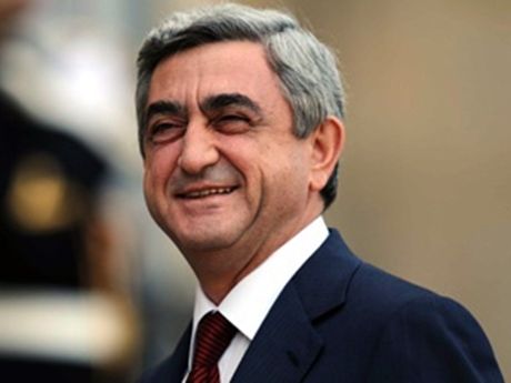 Ermenistan'da Devlet Başkanlığı seçimlerinin favorisi Sarkisyan  