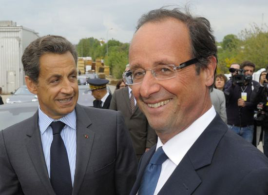 Sarkozy ve Hollande katıldıkları törende Türkiye'ye yönelik mesajlarını tekrarladı