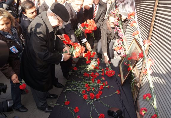 Sinagog saldırılarında hayatını kaybedenler törenle anıldı