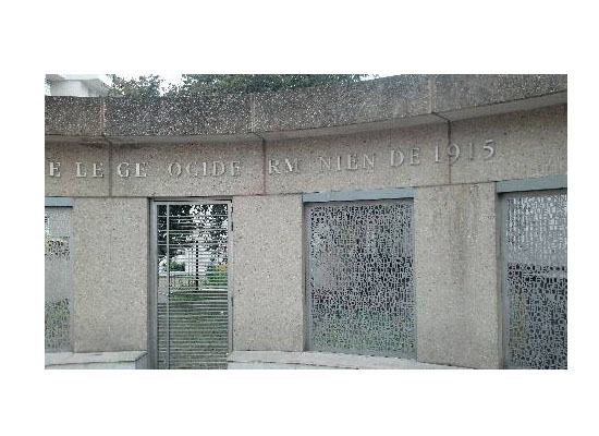 Fransa'da Ermeni Soykırımı Anıtı'na saldırı