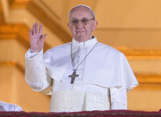 Yeni papa Arjantinli Bergoglio